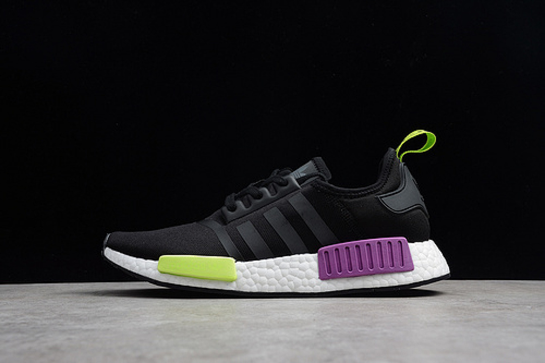 Purple [D99627]-[NMD R1 BLACK/PURPLE/GREEN]-[UNISEX:36-45 1/3]-[OG00146], photo 1