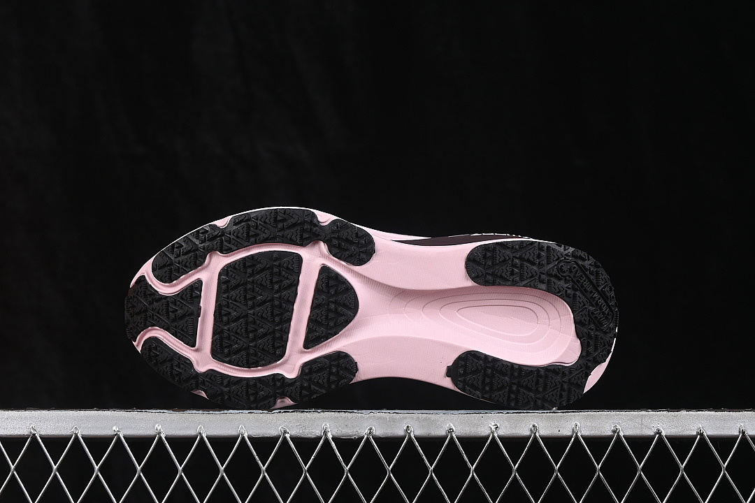 Nike [HQE98-014]-[AIR ZOOM VOMERO 18 CASUAL RUNNING SHOES PINK/BLACK]-[WOMAN:36-39]-[MAN:40-46] - Image 14