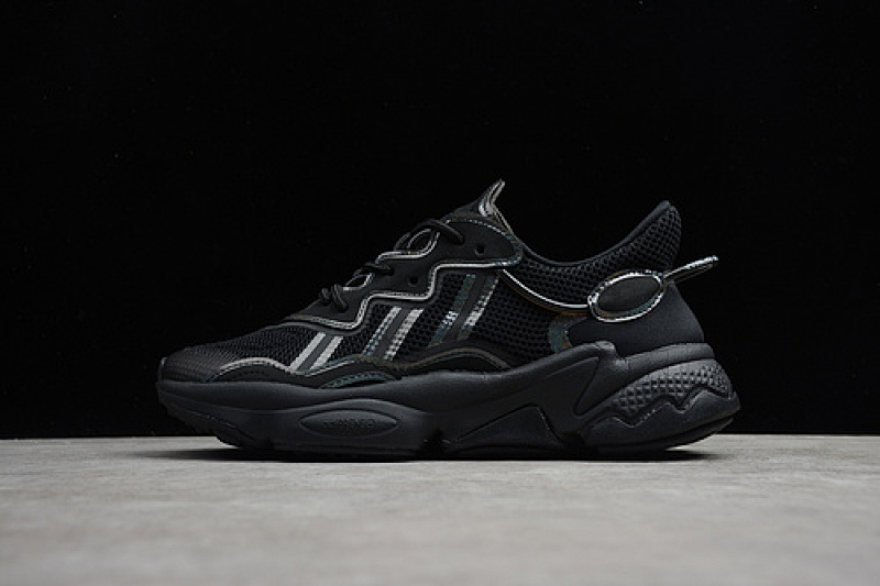 OZWEEGO SHOES CORE BLACK/CORE BLACK/CLOUD WHITE · FV9653, photo 1
