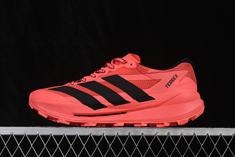 TERREX AGRAVIC SOLE-BOOSTING RUNNING SHOES RED/BLACK/RED · HP4492, photo 1