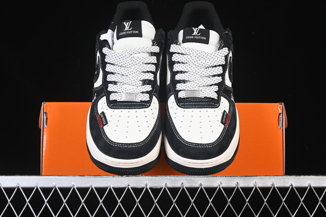 Nike [CX5050-Y10]-[AIR FORCE 1 07 LOW LV WHITE/BLACK]-[WOMAN:36-39]-[MAN:40-45] - Image 10