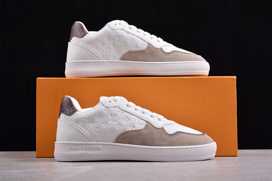Louis Vuitton [L*V TRAINER STADIUM WHITE/GREY]-[WOMAN:35-39]-[MAN:40-45] - Image 2