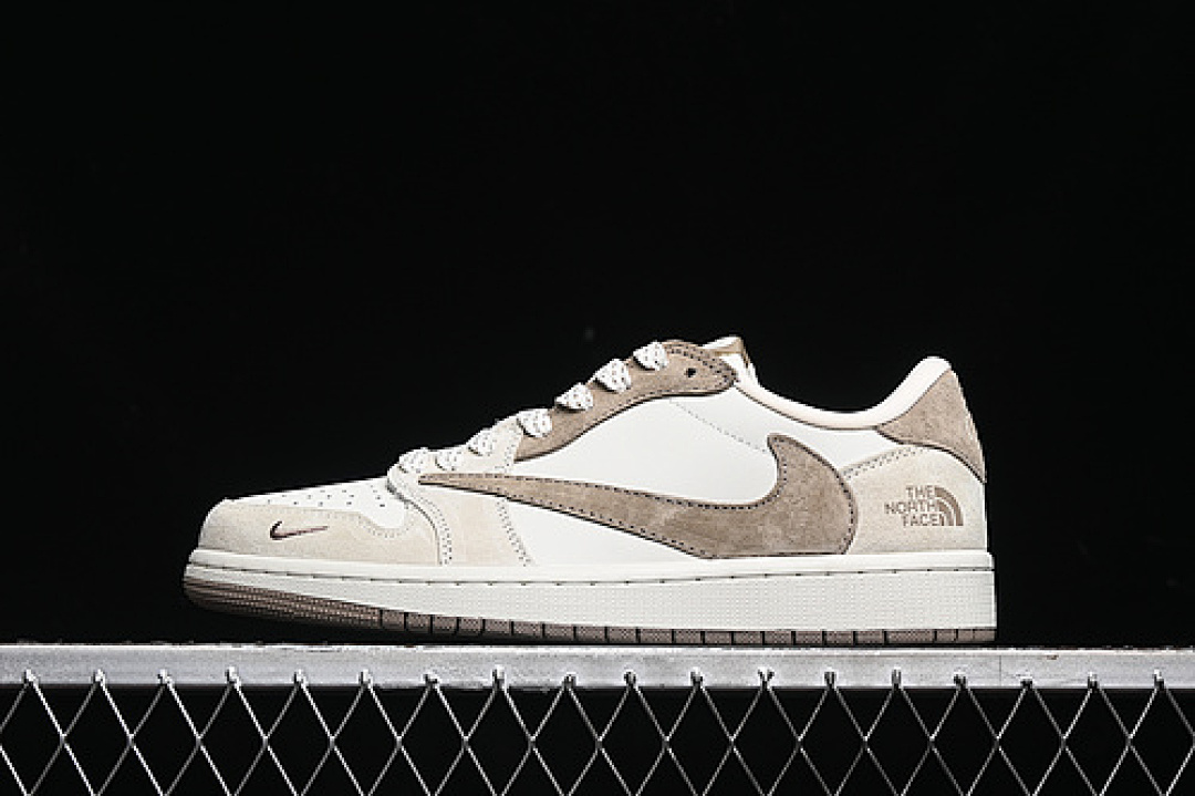 Jordan [AG3702-801]-[TRAVIS SCOTT X FRAGMENT DESIGN AIR JORDAN 1 LOW OG SP WHITE/GREY]-[36-45], photo 1