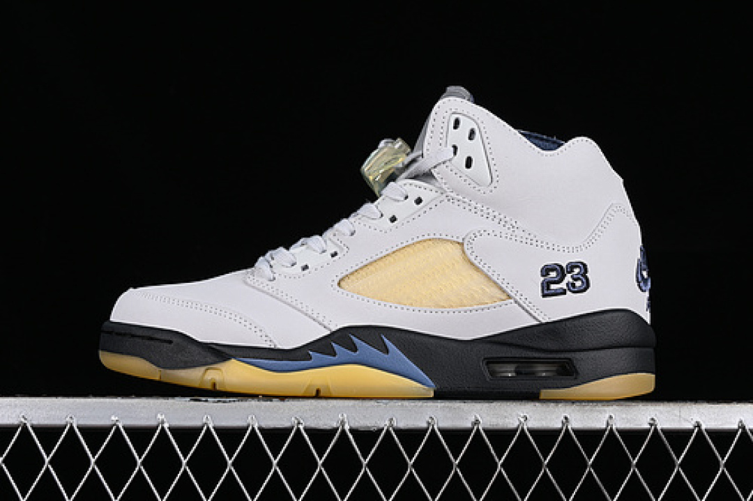 Jordan [FZ5758-004]-[A MA MANIERE AIR JORDAN 5 RETRO PHOTON DUST WHITE/YELLOW/BLACK/BLUE/SILVER], photo 1