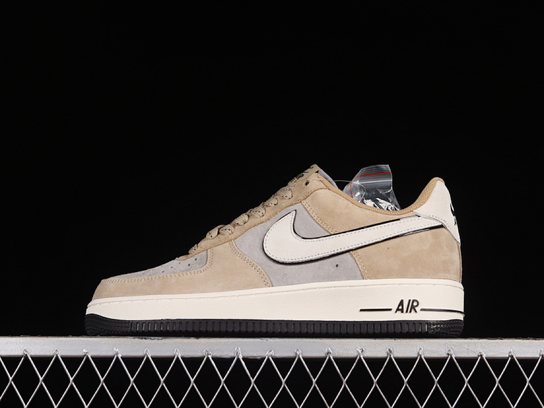 Nike [DK3966-153]-[AKIRA X AIR FORCE 1 LOW 07 BROWN/BLACK/BEIGE]-[WOMAN:36-39]-[MAN:40-45], photo 1