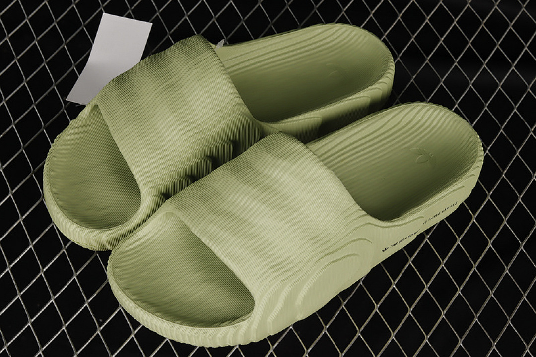 Adidas [GX6946]-[ADILETTE 22 SLIDES MAGIC LIME/MAGIC LIME]-[WOMAN:36-39]-[MAN:40-46] - Image 7