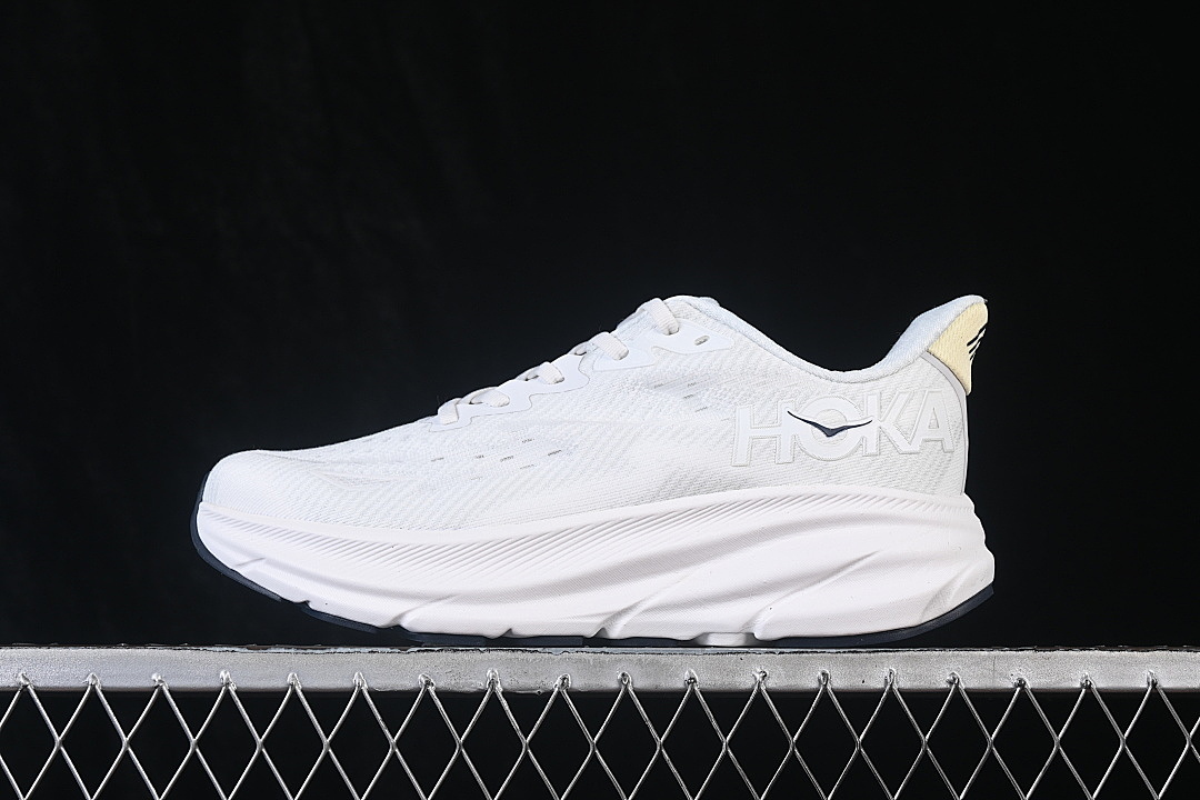 On Running [1127896-CYWH]-[KNITTED MESH RUNNING SHOES COSMIC GREY/WHITE]-[WOMAN:36-39]-[MAN:40-45], photo 1