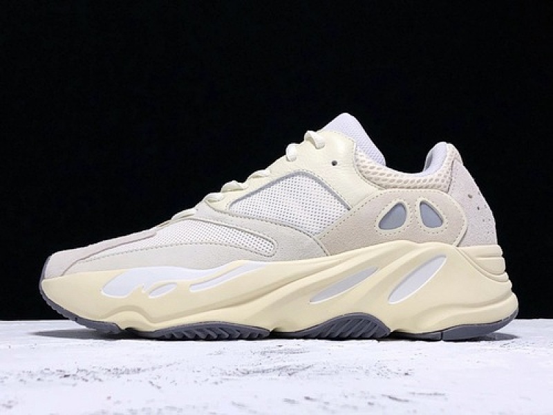 On Running Adidas OG YEEZY BOOST 700 SHOES ANALOG/ANALOG/ANALOG · EG7596, photo 1