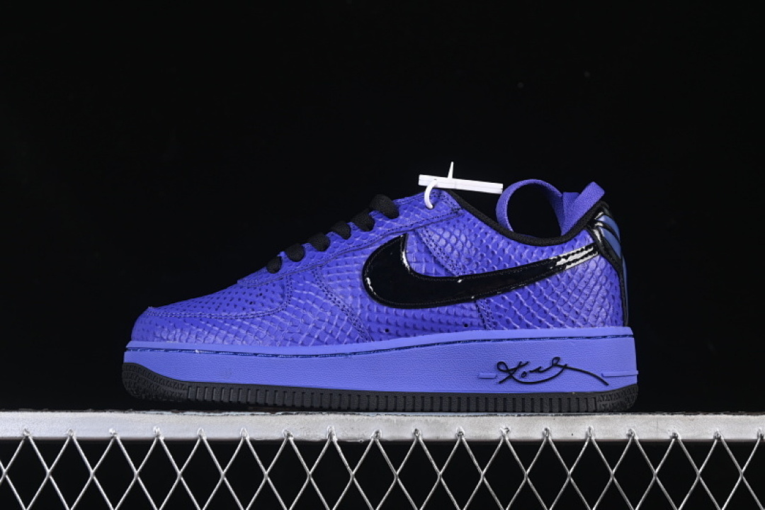 Nike [II7062-500]-[AIR FORCE 1 07 LOW BLAKC/BLUE]-[WOMAN:36-39]-[MAN:40-47.5], photo 1