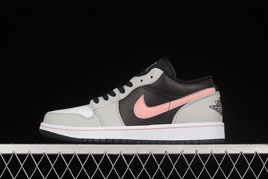 Jordan [553558-062]-[AIR JORDAN 1 LOW BLACK/GREY FOG/WHITE/BLEACHED CORAL]-[WOMAN:35.5-39], photo 1