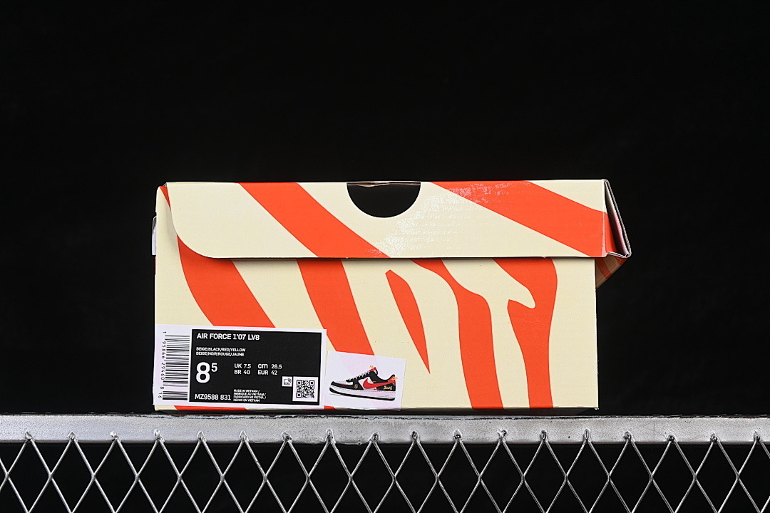 Nike [MZ9588-831]-[AIR FORCE 1 07 LOW CASUAL SNEAKERS RED/WHITE/BLACK]-[WOMAN:36-39]-[MAN:40-45] - Image 11