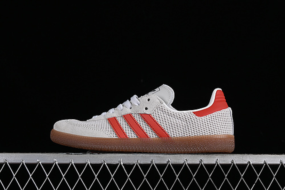 Adidas [IG1380]-[SAMBA OG CRYSTAL WHITE/PRELOVED RED/GUM]-[WOMAN:36-39]-[MAN:40-45], photo 1