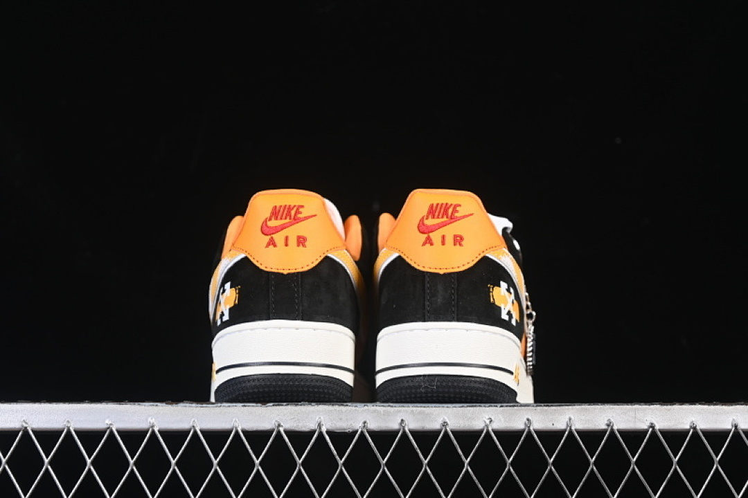Nike [SY1388-001]-[AIR FORCE 1 07 LOW BLACK/ORANGE/WHITE]-[WOMAN:36-39]-[MAN:40-45] - Image 14