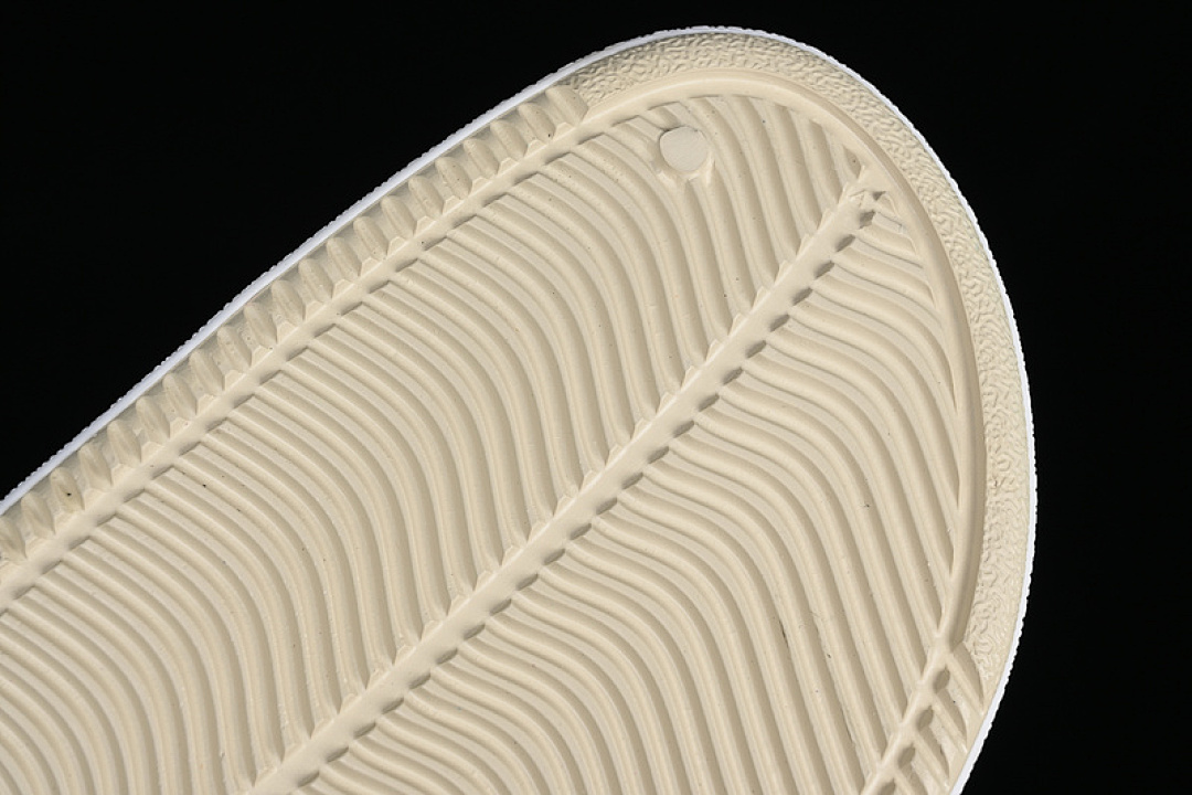 Crocs [CTOCS FLAT HOLE SANDALS BEIGE/WHITE]-[WOMAN:34-39]-[MAN:40-46] - Image 3