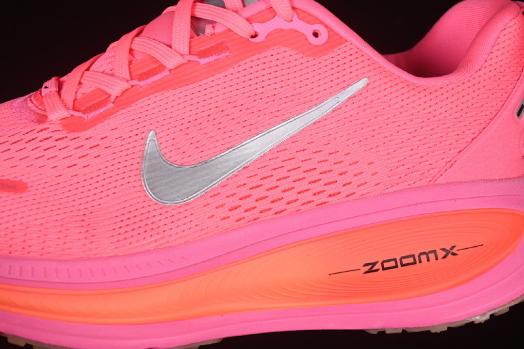 Nike [HM6804-602]-[AIR ZOOM VOMERO 18 PINK/SILVER]-[WOMAN:36-39]-[MAN:40-46] - Image 8