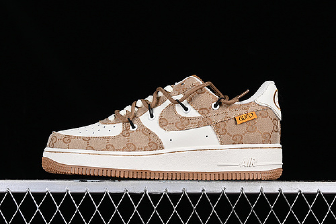 Nike [BD7700-111]-[GU*CCI X AIR FORCE 1 07 LOW WHITE/BROWN]-[WOMAN:36-39]-[MAN:40-45], photo 1