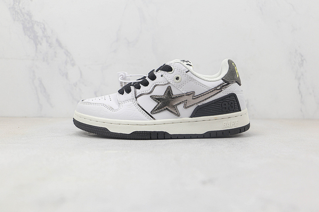 Bape [HUMAN MADE BAPE STA SK8 TO NIGO WHITE/BLACK/SILVER]-[WOMAN:36-39]-[MAN:40-45], photo 1