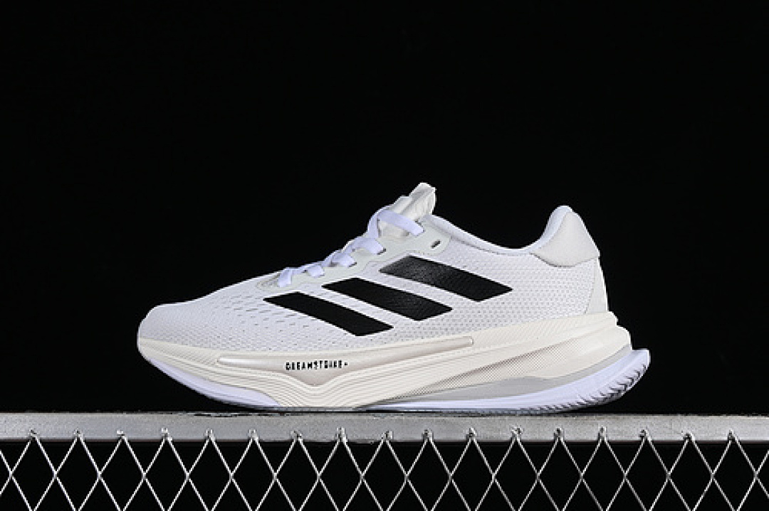 SUPERNOVA RISE M BLACK/WHITE · TE1684, photo 1