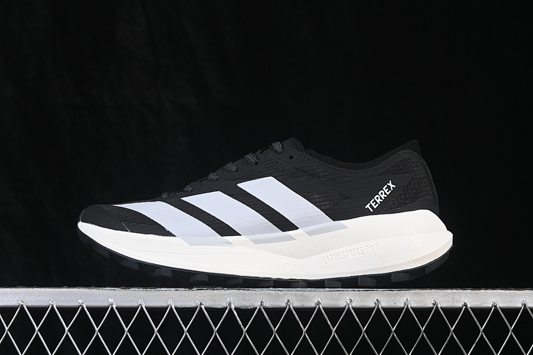 Unbranded [JR9103]-[TERREX AGRAVIC SPEED 2 RUNNING SHOES BLACK/WHITE/BLACK]-[WOMAN:36-39]-[MAN:40-46], photo 1