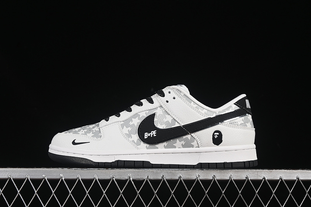 Bape [CS1688-104]-[SB DUNK LOW BAPE WHITE/GREY/BLACK]-[WOMAN:36-39]-[MAN:40-45], photo 1