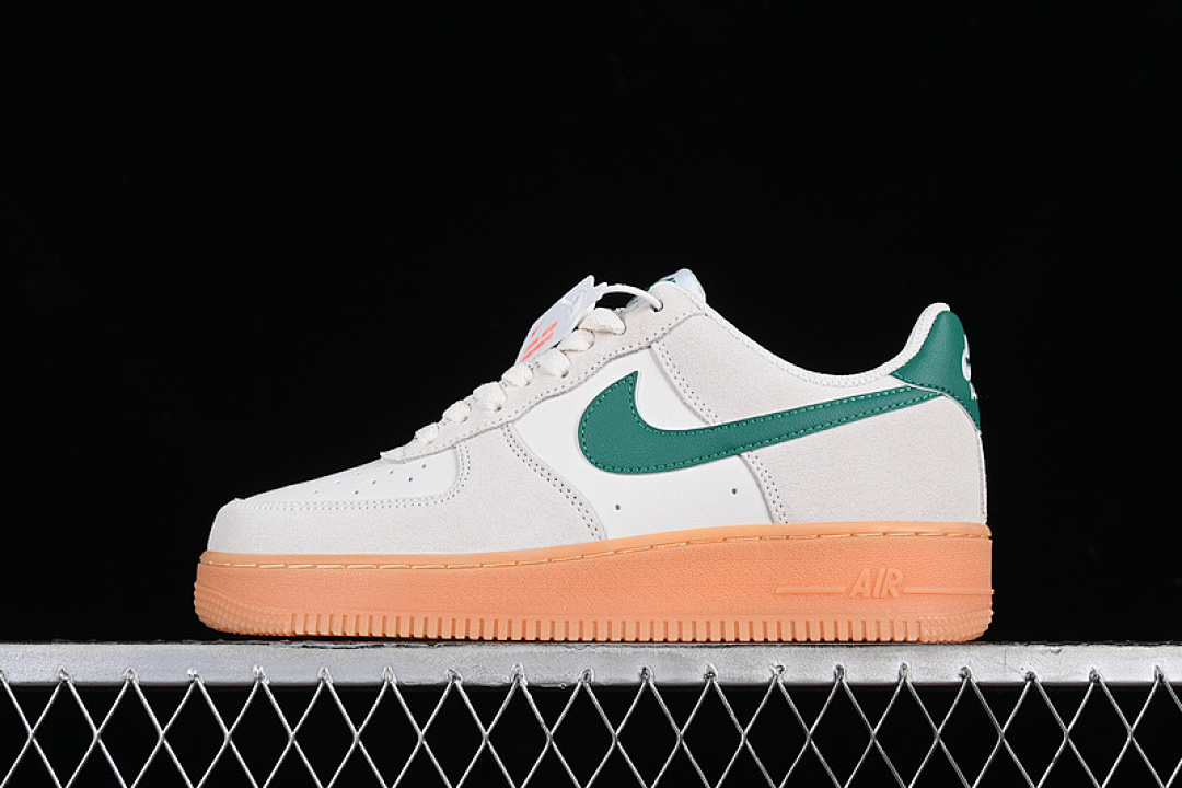 Nike [FQ8714-001]-[AIR FORCE 1 07 LOW PHANTOM/MALACHITE/GUM YELLOW]-[WOMAN:36-39]-[MAN:40-45], photo 1