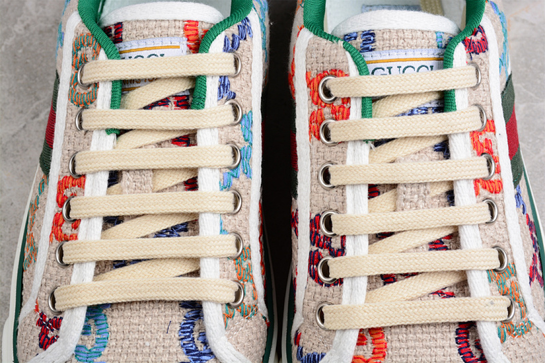 Gucci [606110-H0T10-8533]-[DISNEY X TENNIS 1977 BEIGE/BEIGE/BEIGE]-[WOMAN:35-39]-[MAN:40-44] - Image 6