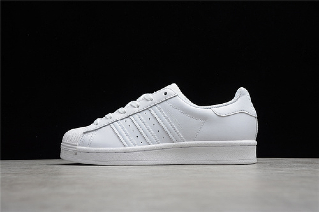 Adidas SUPERSTAR SHOES FOOTWEAR WHITE/CLOUD WHITE · EG4960, photo 1