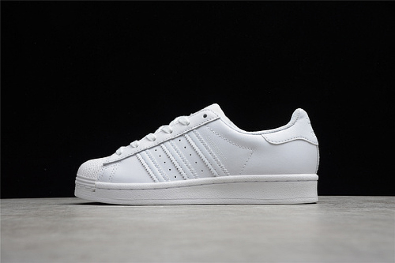 Adidas SUPERSTAR SHOES FOOTWEAR WHITE/CLOUD WHITE · EG4960, photo 1
