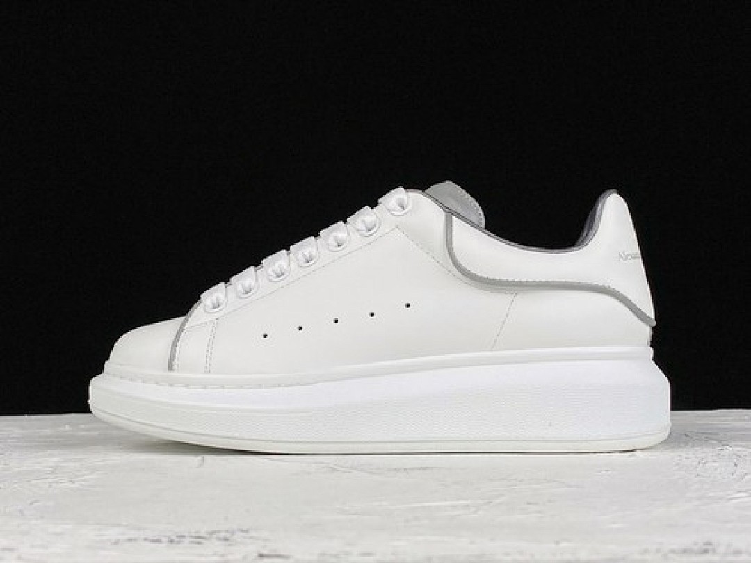[ALE*XANDER MC*QUEEN WHITE/WHITE/GREY]-[WOMAN:35-39]-[MAN:39-44], photo 1