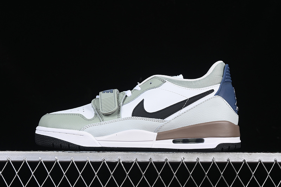 Jordan [HV5970-101]-[AIR JORDAN LEGACY 312 LOW WHITE/GREEN/BLUE/BLACK]-[WOMAN:36-39]-[MAN:40-46], photo 1