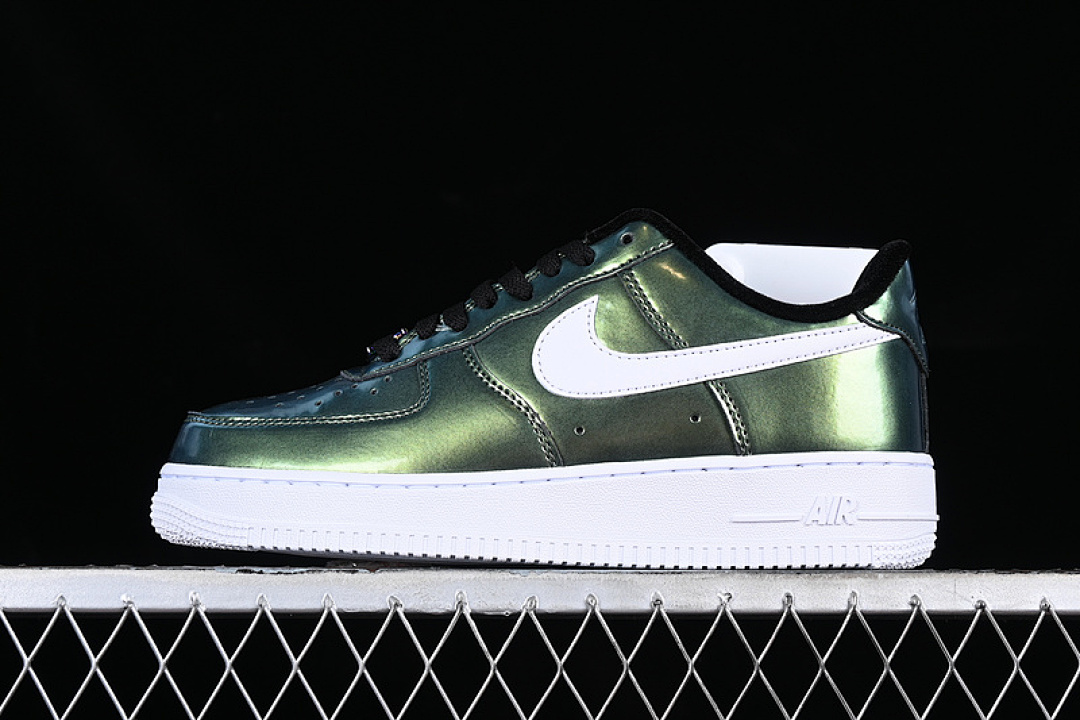 Nike [FV1173-010]-[AIR FORCE 1 LOW IRIDESCENT BLACK/WHITE/BLACK/WHITE]-[WOMAN:36-39]-[MAN:40-45], photo 1
