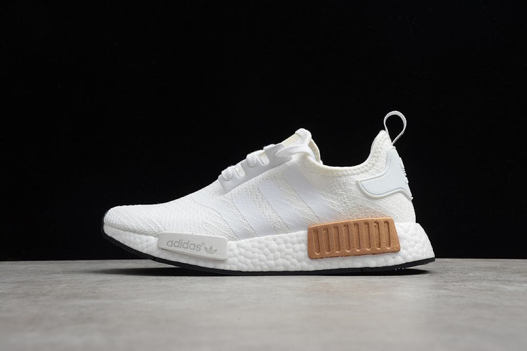 Unbranded [EE5173]-[NMD_R1 SHOES CLOUD WHITE/CLOUD WHITE/PINK]-[WOMAN:36-40], photo 1