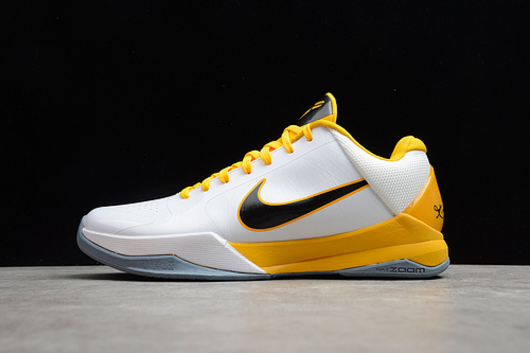 Nike Nike ZOOM KOBE 5 V WHITE/BLACK/YELLOW · 386430-104, photo 1