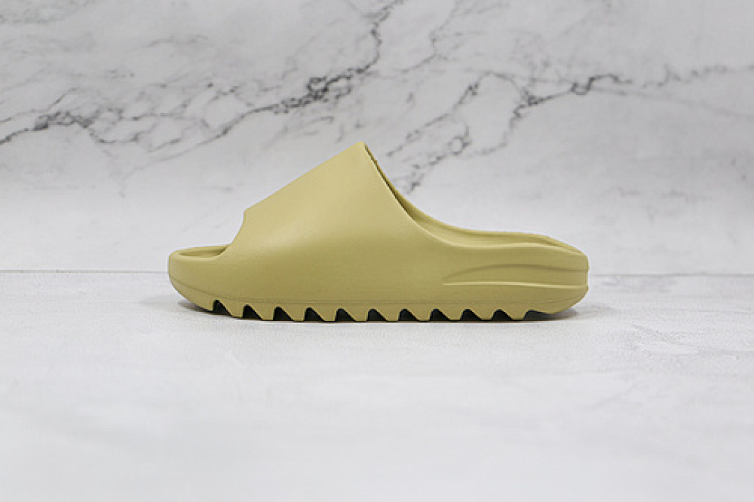 Adidas Adidas YEEZY SLIDES RESIN RESIN/RESIN/RESIN · FX0494, photo 1