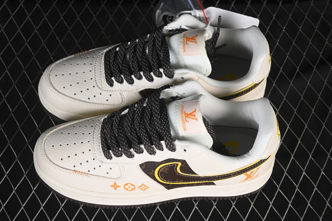 Nike [DD1982-302]-[AIR FORCE 1 07 LOW CASUAL SNEAKERS BLACK/WHITE/YELLOW]-[WOMAN:36-39]-[MAN:40-45] - Image 10