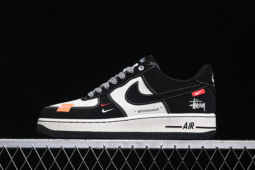 Nike [SJ6698-012]-[AIR FORCE 1 07 LOW WHITE/GREY/BLACK/RED]-[WOMAN:36-39]-[MAN:40-45], photo 1
