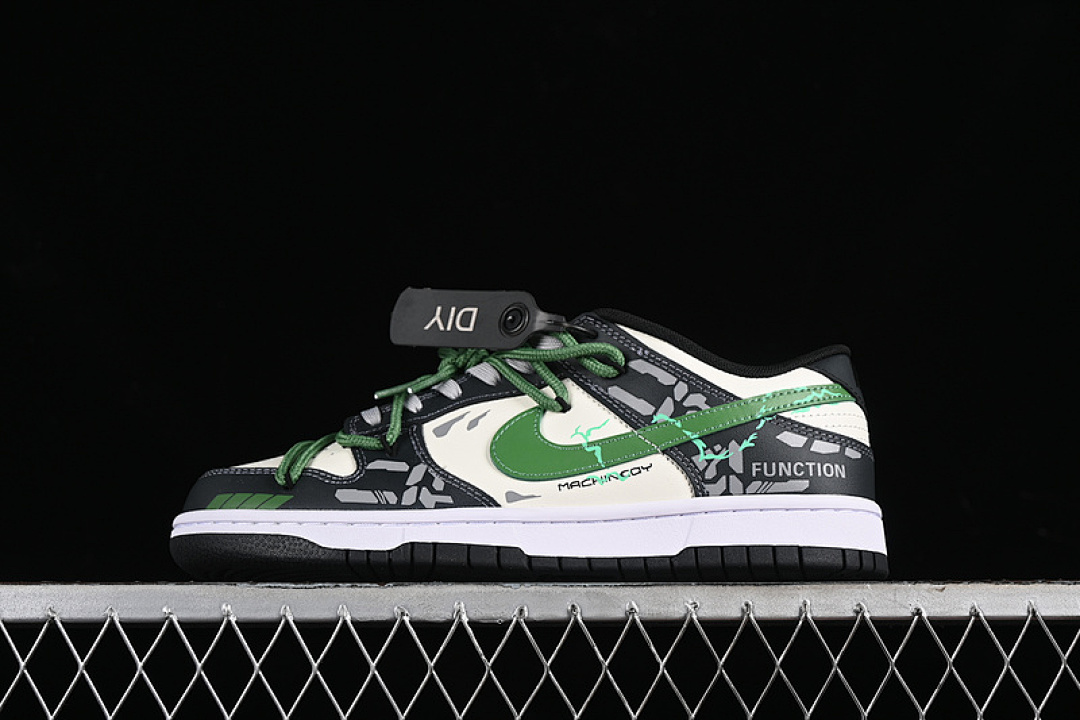 Unbranded [DD1391-100]-[SB DUNK LOW FZBB BLACK/WHITE/GREEN]-[WOMAN:36-39]-[MAN:40-46], photo 1