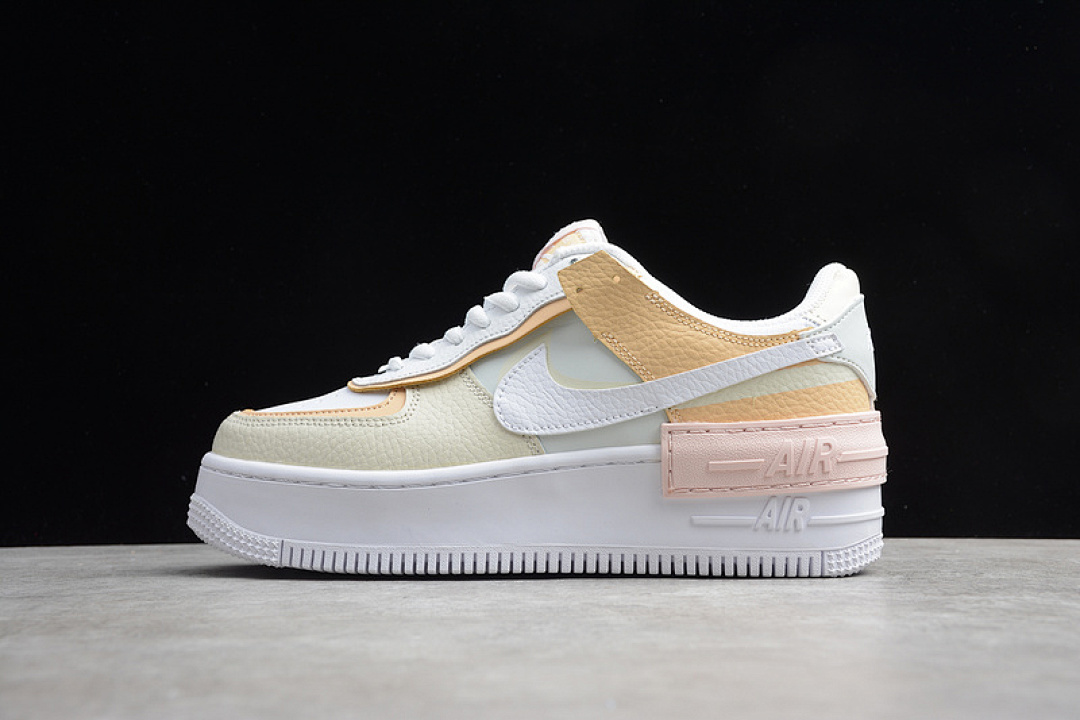 Nike [CK3172-002]-[AIR FORCE 1 LOW SHADOW SE SPRUCE AURA/WHITE]-[WOMAN:36-39], photo 1