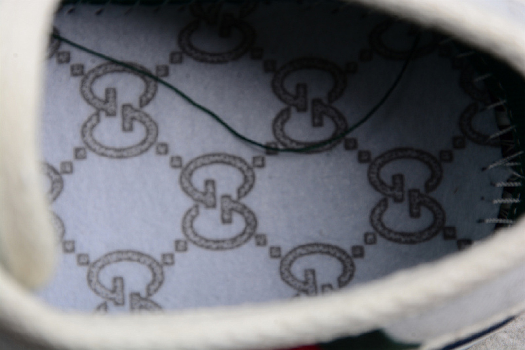 Gucci [694741-17L10-9060]-[DISNEY X TENNIS 1977 WHITE/WHITE/WHITE]-[WOMAN:35-39]-[MAN:40-44] - Image 4