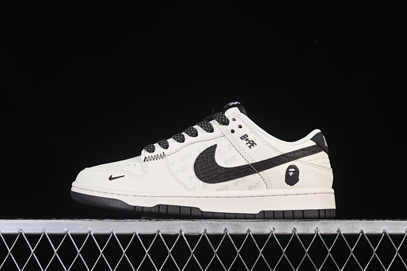 Bape Nike SB DUNK LOW BAPE WHITE/BROWN/BLACK · QW5836-016, photo 1