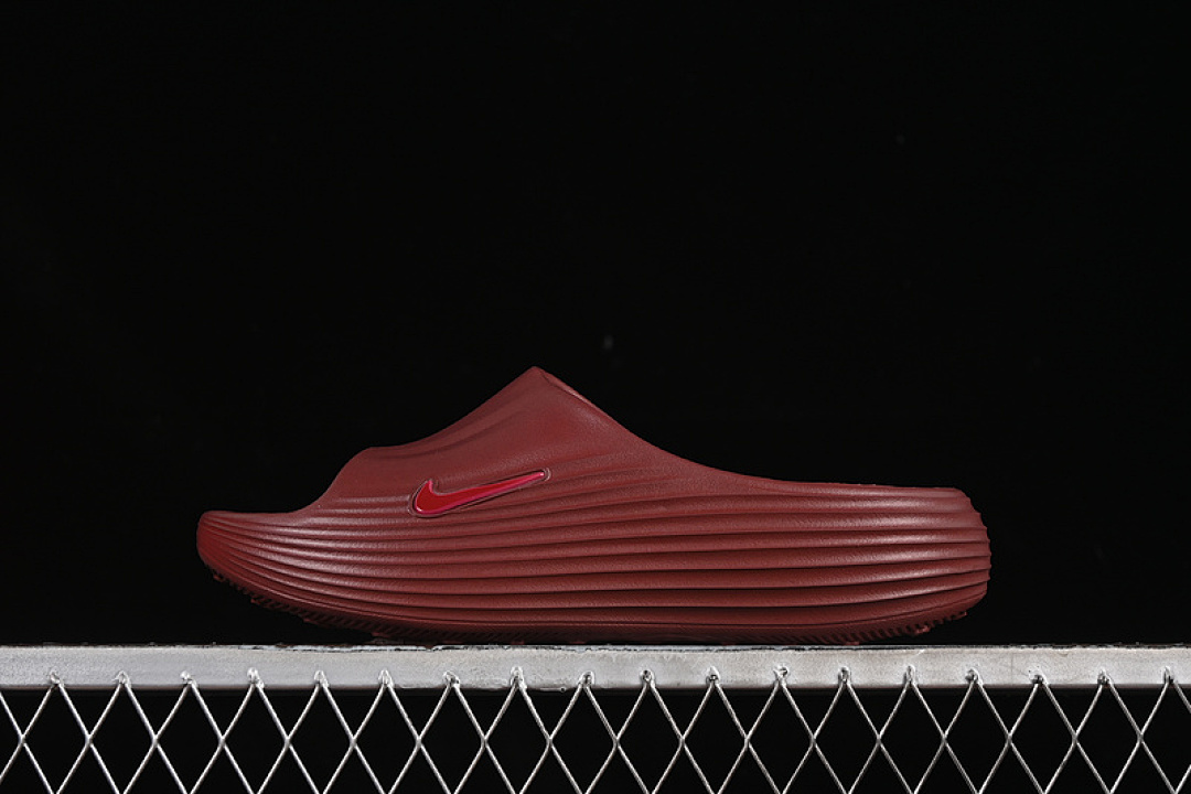 Nike [HV4479-600]-[REACTX REJUVEN8 SLIDE TEAM RED/TEAM RED]-[WOMAN:36-39]-[MAN:40-45], photo 1
