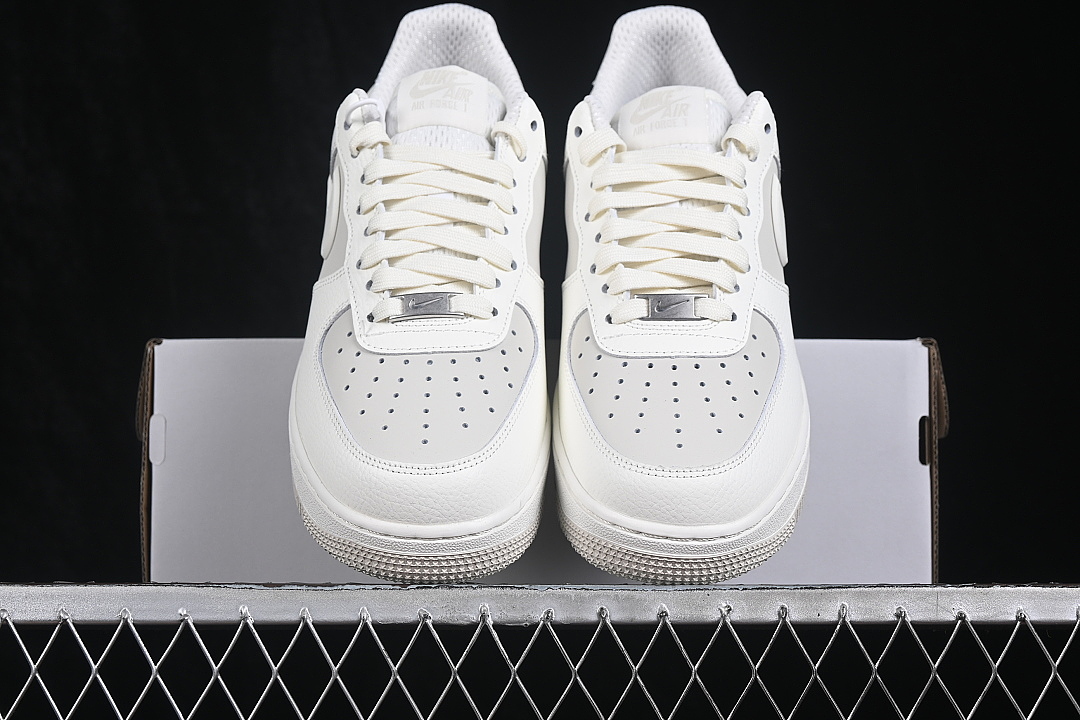 Nike [IR1475-133]-[AIR FORCE 1 07 LOW CASUAL SNEAKERS WHITE/GREY/WHITE]-[WOMAN:36-39]-[MAN:40-45] - Image 13