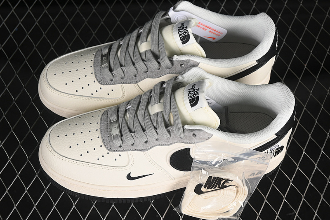 Nike [XZ6188-19]-[AIR FORCE 1 07 LOW WHITE/GREY/BLACK]-[WOMAN:36-39]-[MAN:40-45] - Image 11