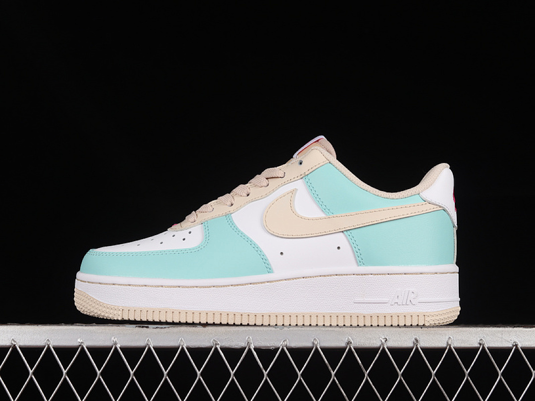 Nike [DV7762-300]-[AIR FORCE 1 07 LOW CREAM COLOURED/GREEN/WHITE]-[WOMAN:36-39]-[MAN:40-45], photo 1