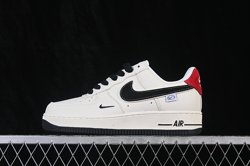 Nike Nike AIR FORCE 1 07 LOW CASUAL SNEAKERS BLACK/WHITE/RED · DD1982-324, photo 1