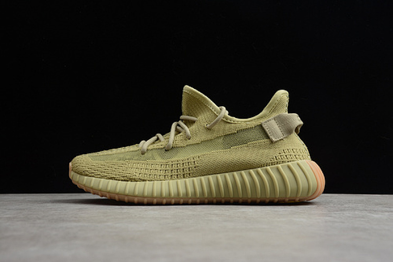 Adidas Adidas YEEZY 350 V2 SULFUR/SULFUR/SULFUR · FY5346, photo 1