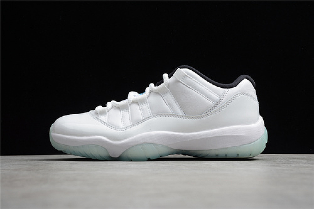 Jordan [AV2187-117]-[AIR JORDAN 11 RETRO LOW WHITE/WHITE/BLACK/LEGEND BLUE]-[MAN:40-47], photo 1