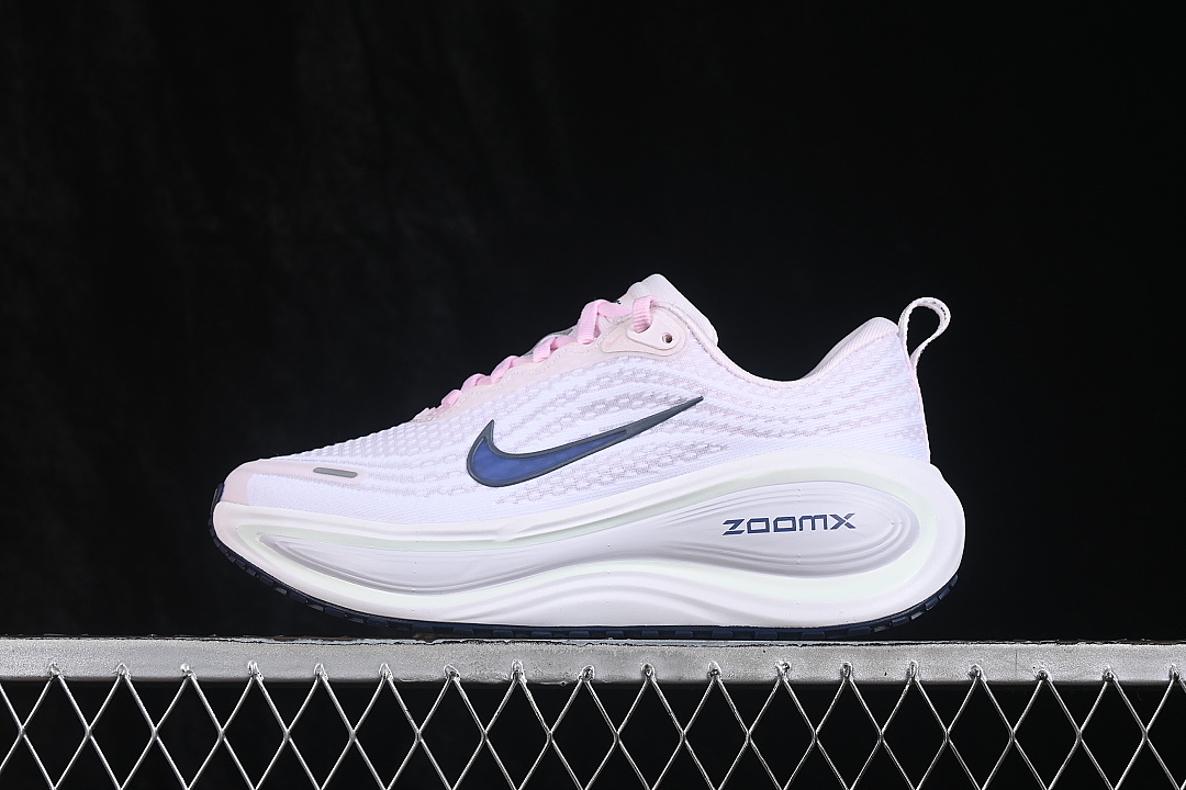 Nike Nike AIR ZOOM VOMERO PLUS LIGHT PINK/WHITE · HV8150-606, photo 1