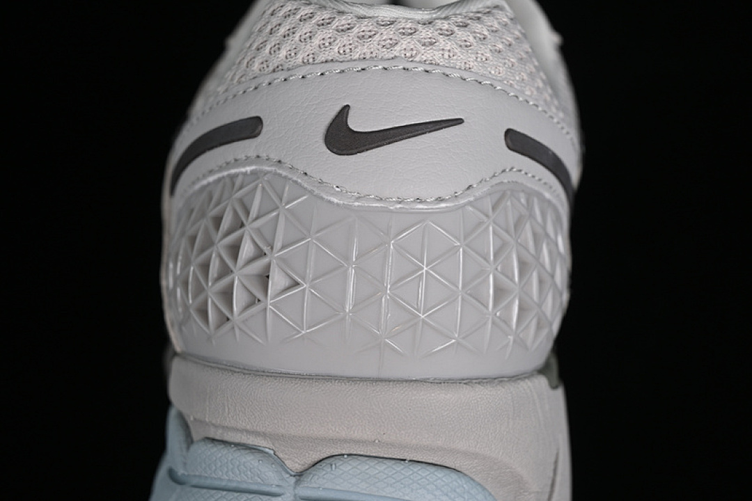 Nike [FZ3653-104]-[AIR ZOOM VOMERO 5 LIGHT OREWOOD BROWN/BLACK/ARMORY BLUE]-[UNISEX:36-45] - Image 7