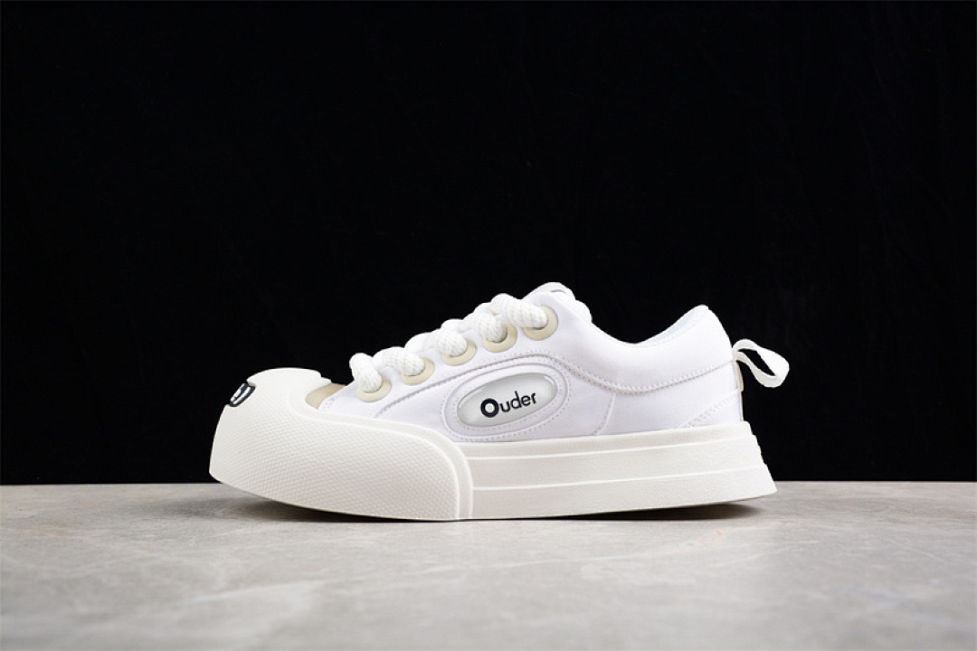 Unbranded [OUDER SUPER CUTE UGLY SHOES WHITE]-[WOMAN:35-39]-[MAN:40-45], photo 1